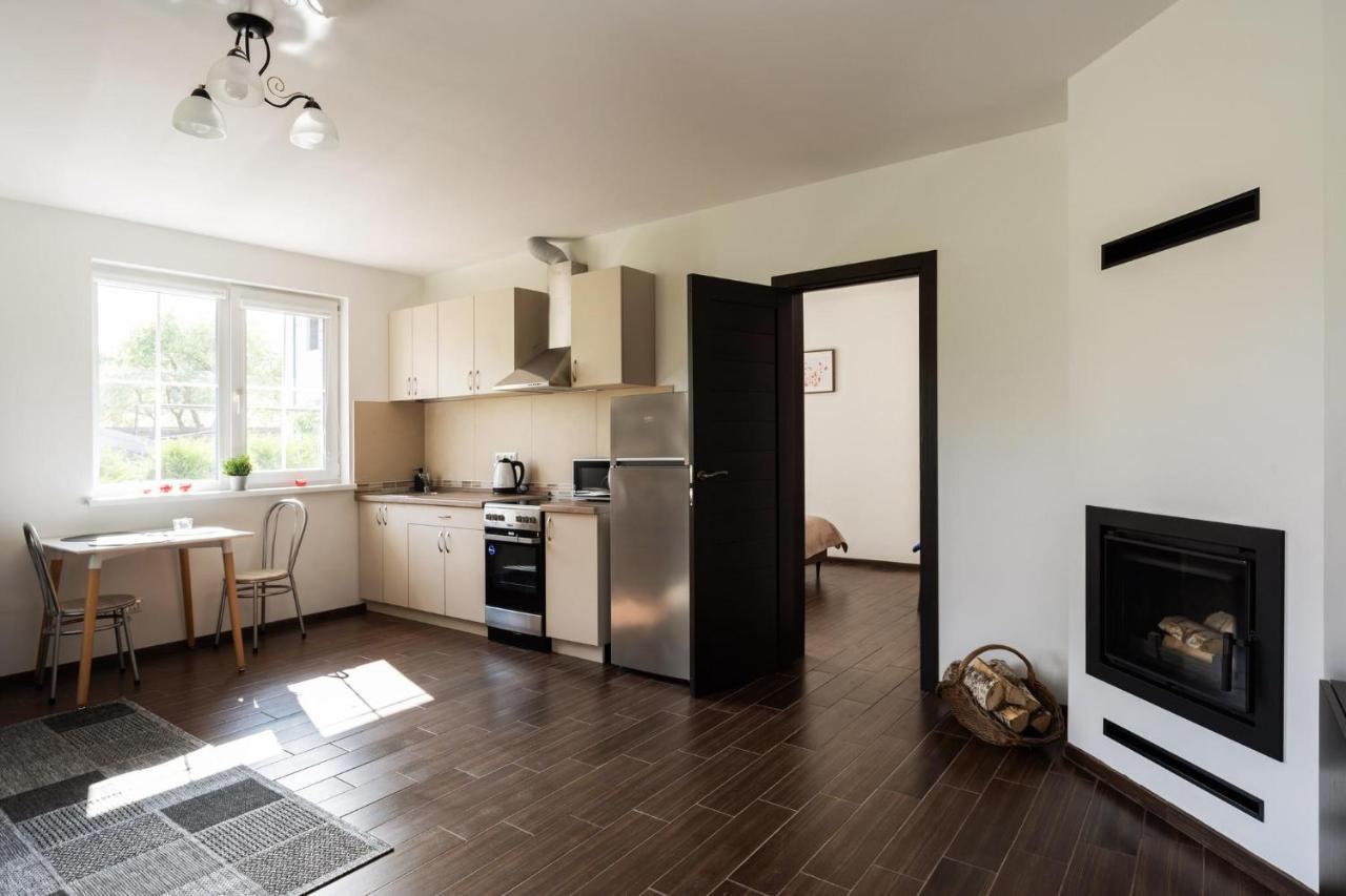 4 Apartment Between Two Lakes Аеропорт Вільнюс Екстер'єр фото