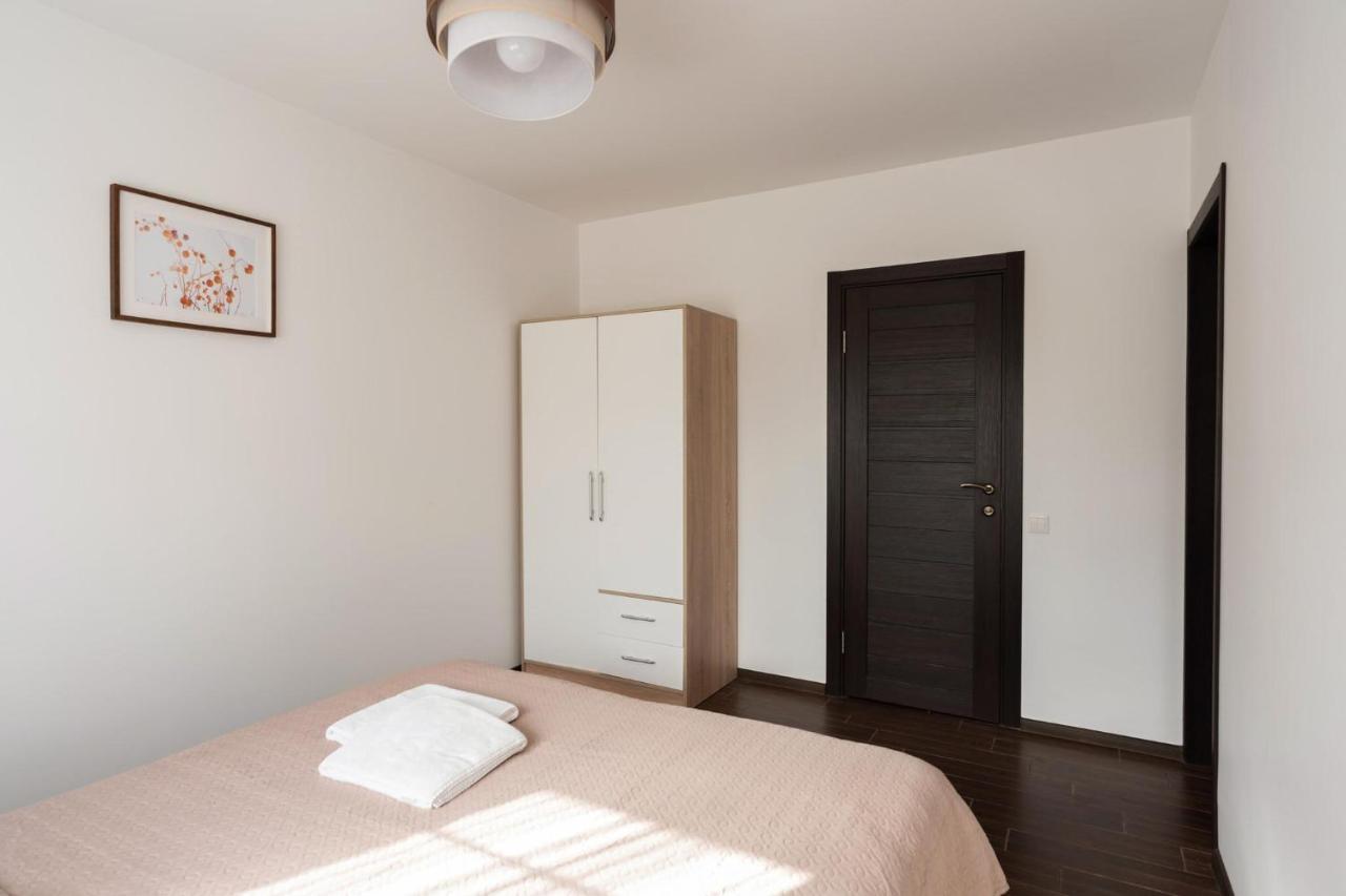 4 Apartment Between Two Lakes Аеропорт Вільнюс Екстер'єр фото
